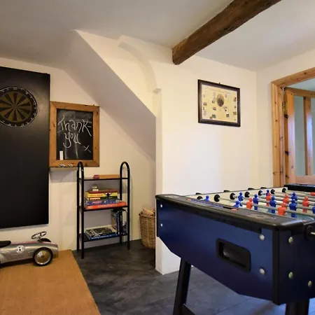 5 Bed In York Oc-77267