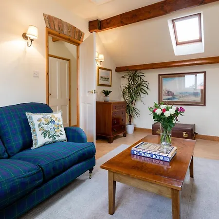 Prázdninový dům 5 Bed In York 77267 Green Hammerton