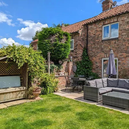 5 Bed In York Oc-77267 Green Hammerton