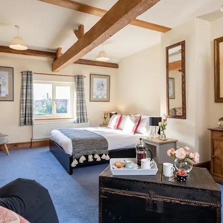 5 Bed In York Oc-77267