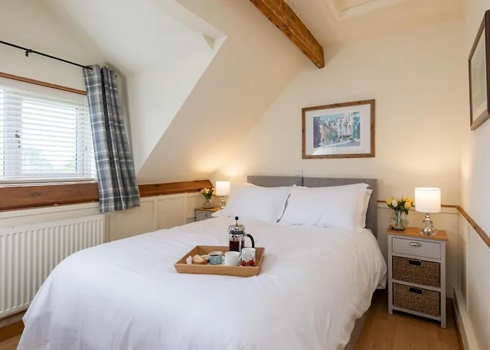 Hébergement de vacances 5 Bed In York Oc-77267 *