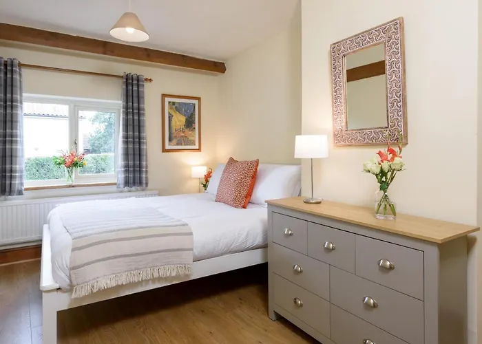 5 Bed In York Oc-77267 *