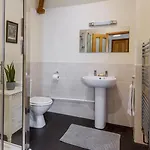 5 Bed In York Oc-77267 Green Hammerton